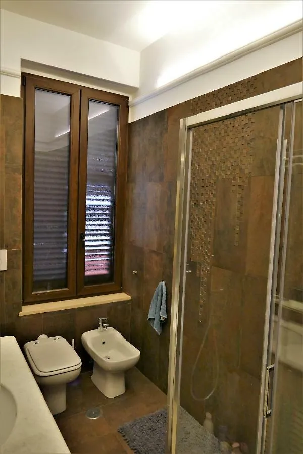 La Casa Nel Borgo Villa Rome 0*,  Italy