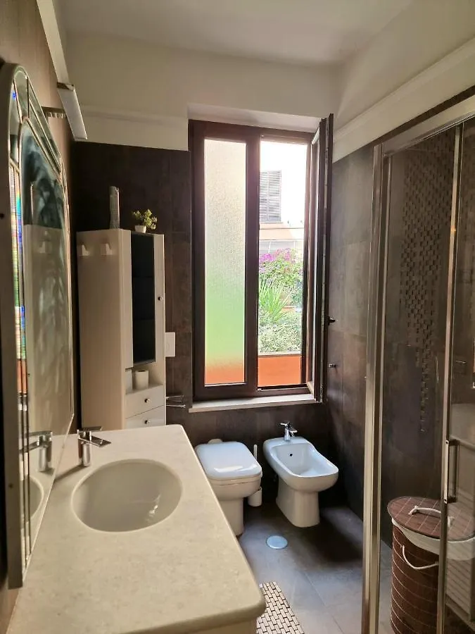 La Casa Nel Borgo Villa Rome 0*,  Italië