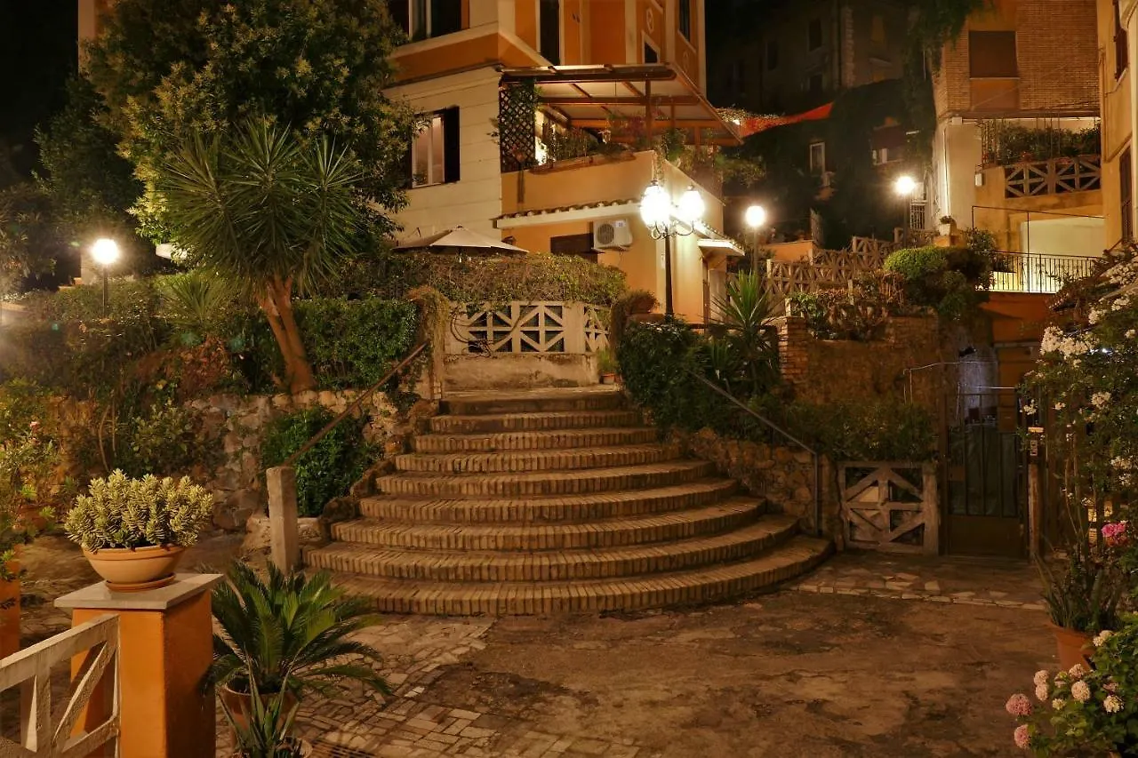 La Casa Nel Borgo Villa Rome 0*,